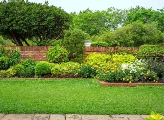 landscaping services Laurinburg